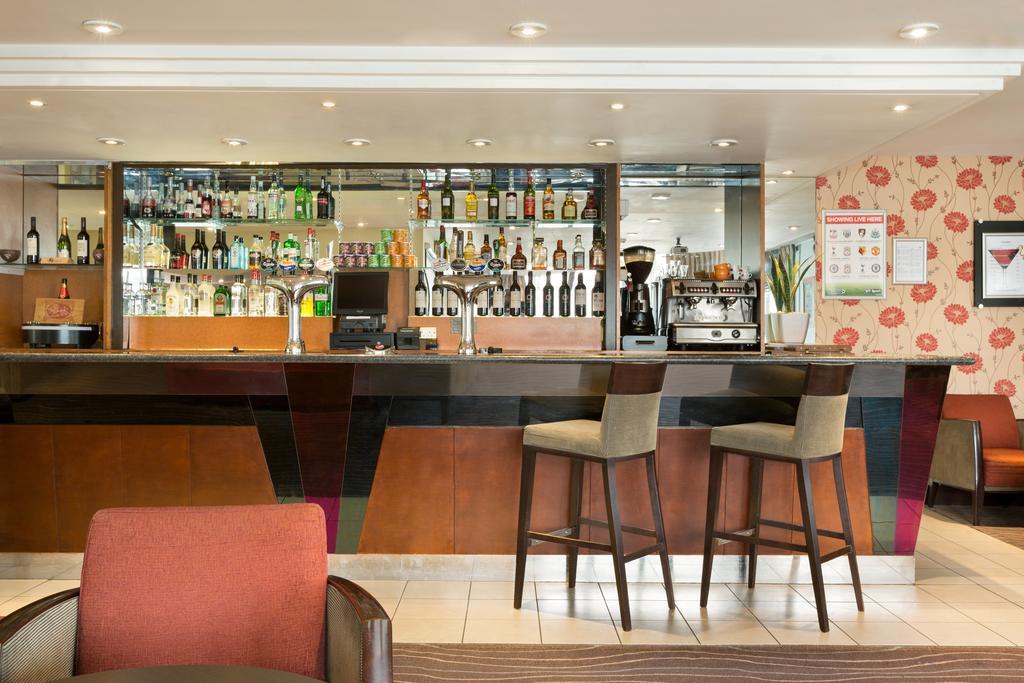 Ramada Hatfield Гатфілд Екстер'єр фото