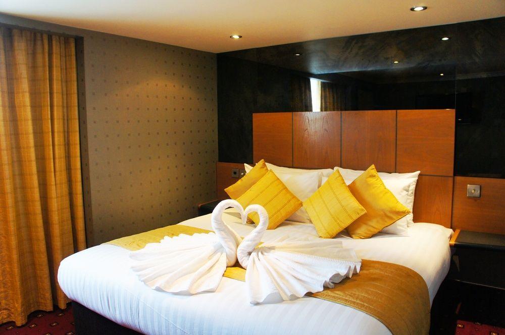 Ramada Hatfield Гатфілд Екстер'єр фото