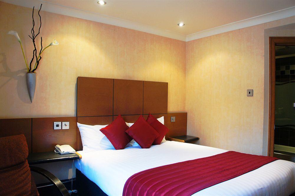 Ramada Hatfield Гатфілд Екстер'єр фото