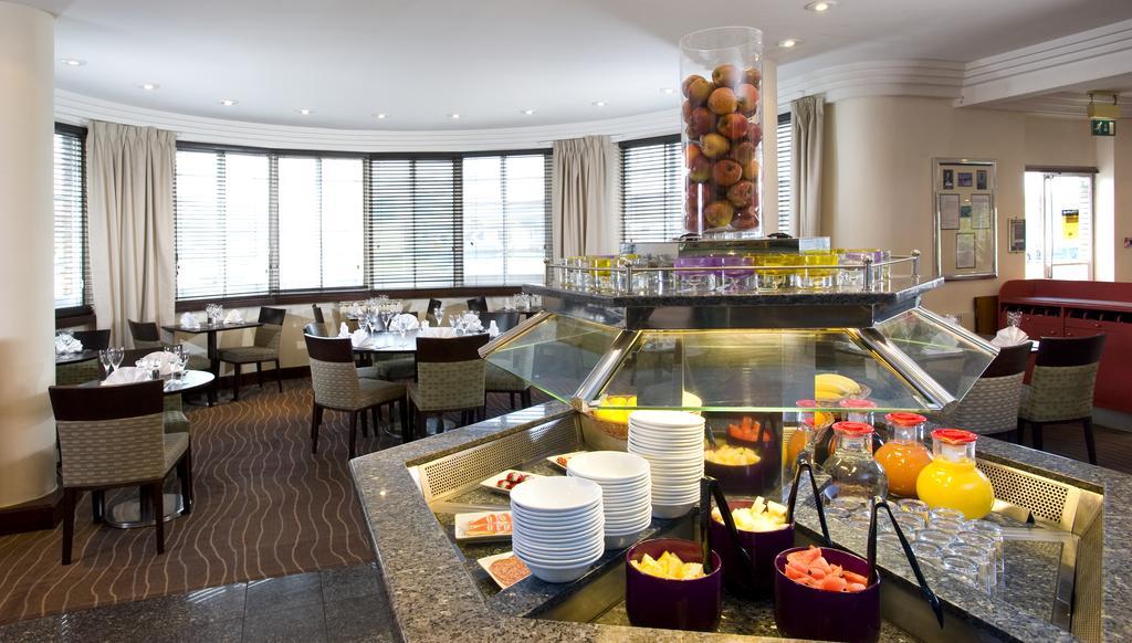 Ramada Hatfield Гатфілд Екстер'єр фото