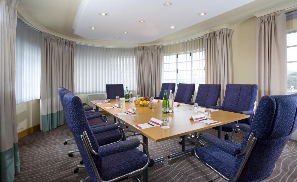 Ramada Hatfield Гатфілд Екстер'єр фото