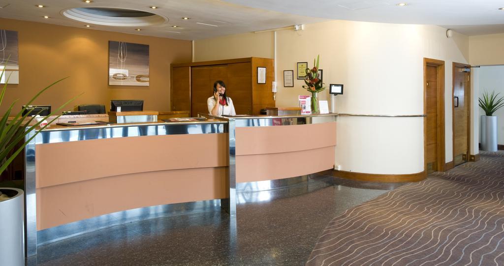 Ramada Hatfield Гатфілд Екстер'єр фото